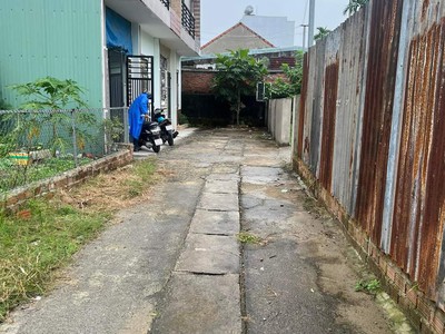 Cho Thuê Xe 7 Chỗ Giá Rẻ 734