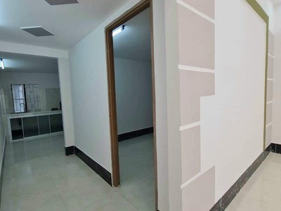 Chủ cần cho thuê nhà 4,5 triệu gần chợ cầu ván cách lộ 4 căn nhà 4