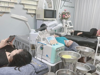 Cần share lại mặt bằng nail mi địa chỉ: tây đại mỗ, hà nội 2