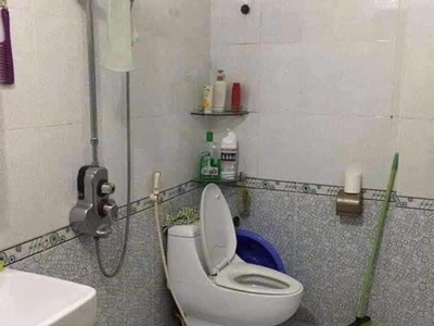 Bán nhà mặt phố Quang Trung, TP HD, 4 tầng, 60.9m2, mt 4.53m, hướng đông, 4 ngủ, vị trí trung tâm 5