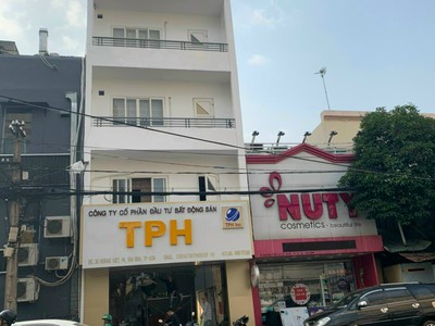 Bán tòa nhà mt hầm 8 tầng đường lý thái tổ đối diện bv nhi đồng. dt: 5mx33m, 160m2, giá bán 55 tỷ 0