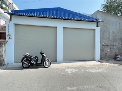 Bán  nhà xưởng  quận 12, gíap tân bình, gò vấp, hơn 260m2, ngang 8m, nở hậu hơn 12m,  ngay kcn tân 0
