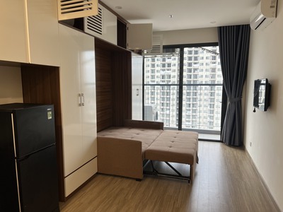 Bán studio, full nội thất, tầng trung, view nội khu, miễn phí dv 5 năm. giá 1.46 tỷ bao phí 3