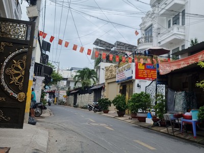 Thân gửi ace bán giùm mình lô đất 4.6  13 phường tân thới hiệp - q12 1