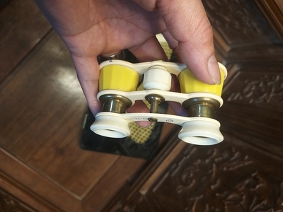 Bán ống nhòm xưa . 3