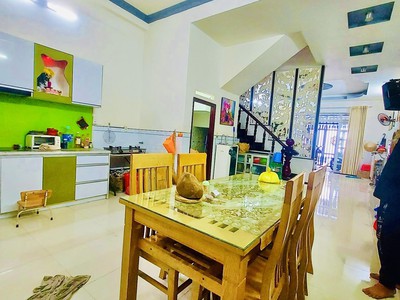 Siêu phẩm đón tết  đường số 8 sát vách tân phú gần hxh thông 72 m2 ,3 tầng nhỉnh 5 tỷ 2