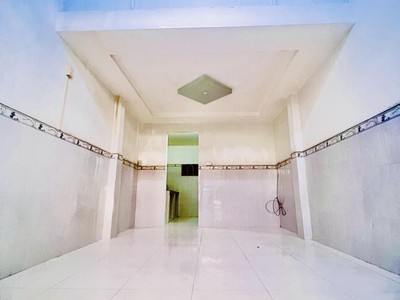 Trời ơi tin được không chỉ hơn 2 tỷ có nhà sổ riêng tân phú - 28m2 - khó tin nhưng thật 100. 0