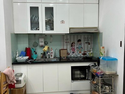 Hiếm nhà bán  trong khu vực với tầm giá này. hoàng như tiếp-bồ đề-long biên  21mv  4 tầng   - 2.8 1