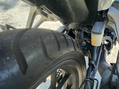 Hết chỗ để Cần bán HONDA WINNER màu đỏ đen, còn như mới. hai hai năm 4