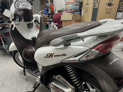 Bán SH mode đời 2015 màu trắng 2