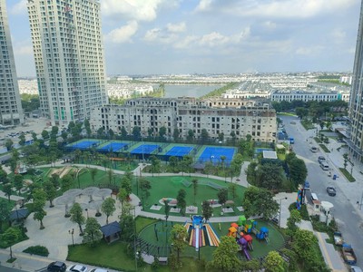 Bán nhanh căn góc 2PN 1 tầng trung view hồ cá Koi chỉ 3,45 tỷ bp tại VHOP 4