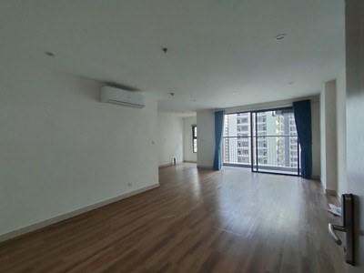 Bán nhanh căn góc 2PN 1 tầng trung view hồ cá Koi chỉ 3,45 tỷ bp tại VHOP 10
