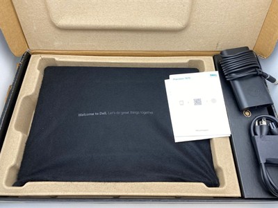 Dell Precision 7670 i7-12850HX Ram 32Gb SSD 1TB RTX A1000 16″ FHD  New FullBox - Laptop Minh Đạt 4