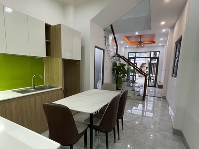 Mặt tiền đường 7.5m thuộc hòa minh, liên chiểu, gần hoàng thị loan, chỉ 2 tỷ x 0