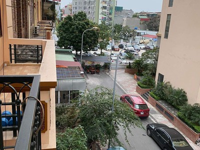Chính chủ cho thuê nhà liền kề 5 tầng, sau chung cư five star garden 420 khương đình thanh xuân 3