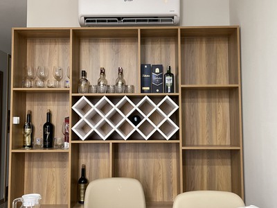 Cần tiền gấp . bán chuyển nhượng nhanh căn hộ 3n2vs tòa chung cư rose town 79 ngọc hồi . căn hiếm 0