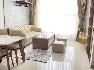 Cần tiền gấp . bán chuyển nhượng nhanh căn hộ 3n2vs tòa chung cư rose town 79 ngọc hồi . căn hiếm 1