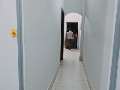 Cho thuê nhà 8 triệu 3phòng ngủ mặt tiền hẻm 4