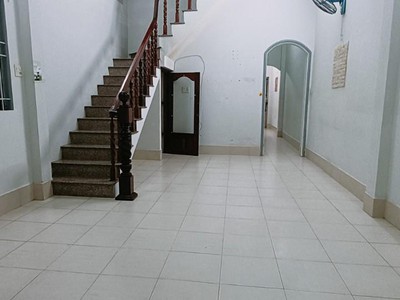 Cho thuê nhà 8 triệu 3phòng ngủ mặt tiền hẻm 0