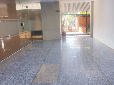 Căn hộ trước 3.5 tỷ giờ còn2.7 tỷ tl chính chủ 1