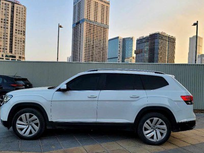 Teramont 2022 lướt, chính chủ SG màu trắng 6