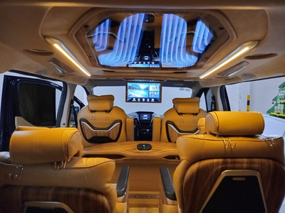 Chính chủ cần bán xe Ford Tourneo Limousine Dcar, 6 chỗ, sx 2021 3