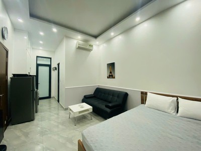 Cho thuê căn hộ 1 ngủ tại Vinhomes Imperia, giá 8tr bao hết dịch vụ 1