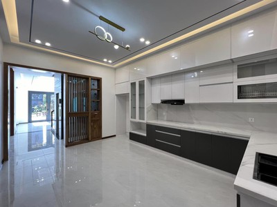 Bán nhà 4 tầng mặt phố KĐT An Phú, ph Tân Bình, TP HD, 67.5m2, mt 4.5m, 4 ngủ, thang máy, gara 6