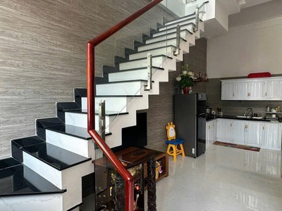 Nhà 2 tầng mặt tiền lê gia đỉnh kqh bàu vá , thuỷ xuân, tp huế hàng từ dân đường 17,5m giá hơn 3tỷ 0