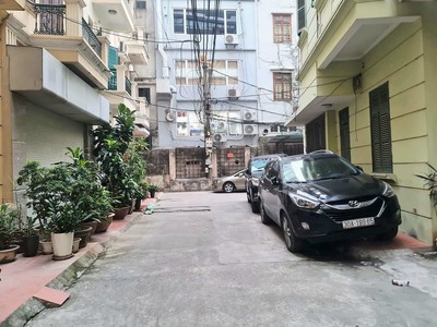 Cuối năm bán nhà kpl ngõ 24 kim đồng, quận hoàng mai. nhà dân xây 43- 5t hơn 5 tỷ 0
