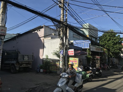 Nhà bán vị trí đẹp - góc hai mặt tiền 4