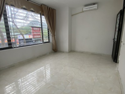 Cho thuê nhà nguyên căn tại Nguyễn Công Trứ, Liên Bảo, Vĩnh Yên, Vĩnh Phúc 3