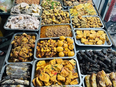 Sang nhượng quán cơm bình dân ngay tại ngã 4 trần thái tông   dãy ăn uống 2