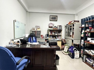 Nhà bán 1 sẹt vị trí đắc địa - đào duy anh phường 9 phú nhuận - dt 82m2 4.5 x 19 - giá đã giảm 4