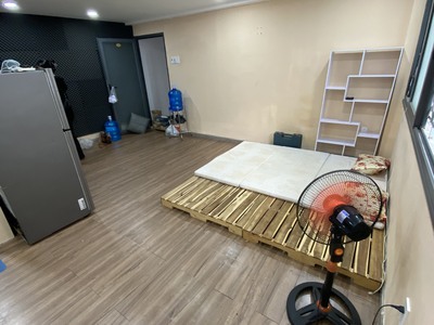 Chí chủ cho thuê chdv, phòng trọ, mặt tiền 3/2 full nội thất có bang công 4