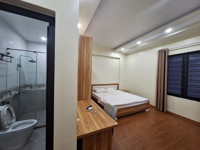 Cho thuê nhà riêng 5 tầng 80m2 tuyến 2 Văn Cao, Hải Phòng 7 phòng ngủ khép kín 3