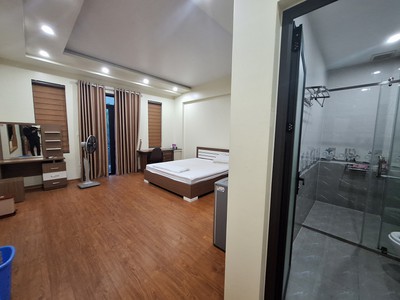 Cho thuê nhà riêng 5 tầng 80m2 tuyến 2 Văn Cao, Hải Phòng 7 phòng ngủ khép kín 4