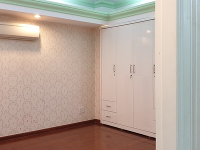 Bán căn hộ homyland 1 ở tầng 2  thực sự là tầng 1 , 99m2, đầy đủ 4