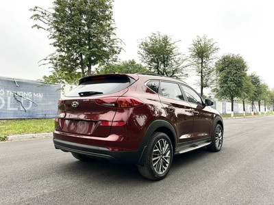 Tucson 2.0 ATH 2021 full xăng. Xe cá nhân 1 chủ. ODO 5,3 vạn km 1