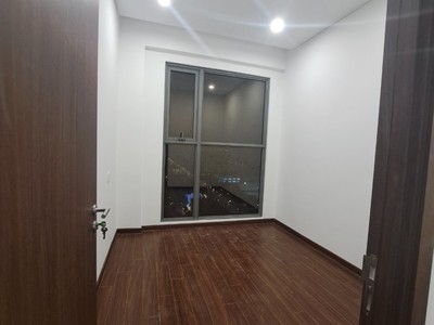 Chính chủ bán căn góc tầng 1906, 75m  căn đỉnh nhất khu materia , Viu biển hồ, tòa M3, miễn tg 5