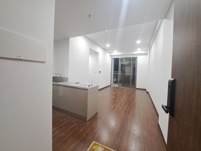 Chính chủ bán căn góc tầng 1906, 75m  căn đỉnh nhất khu materia , Viu biển hồ, tòa M3, miễn tg 9