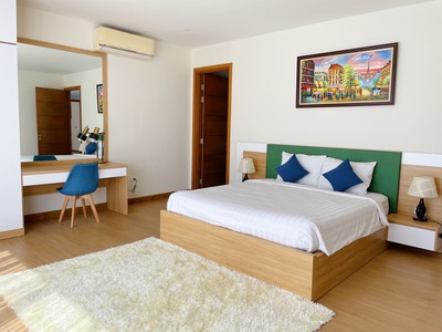 Bán hoặc cho thuê   chỉ từ 4.500.000/ 1 đêm cho 8 ngưòi lớn và 4 e bé  căn biệt thự khu biển 1
