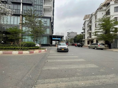 Bán đồng hồ roamer,candino used 915