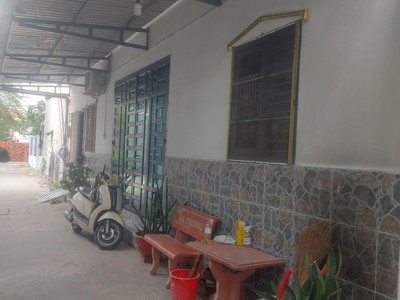 Bán đồng hồ roamer,candino used 1039