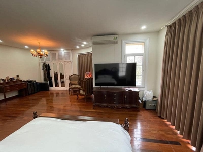 Bán đồng hồ roamer và candino 406