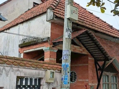 Nhỉnh 2 tỷ có nhà 2mt đẹp lung linh đón tết . tân hiệp hm .đỗ văn dậy  100m2 .2 căn riêng biệt vừa 1