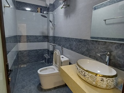 Cuối năm - bán nhà mặt ngách 208 tam trinh, yên sở. dt 33m 5t sđcc ô tô tránh 10m hơn 3 tỷ 4