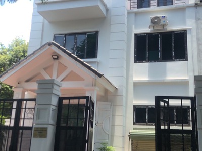 Biệt thự linh đàm 3 bước ra hồ, 200m2 sổ đỏ, mặt tiền khủng 14m giá chỉ 32 tỷ 4