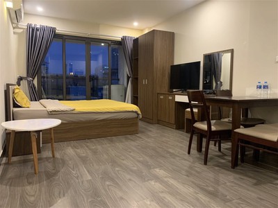 Bán đồng hồ roamer và candino 645