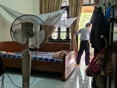 Bán đồng hồ roamer và candino 411